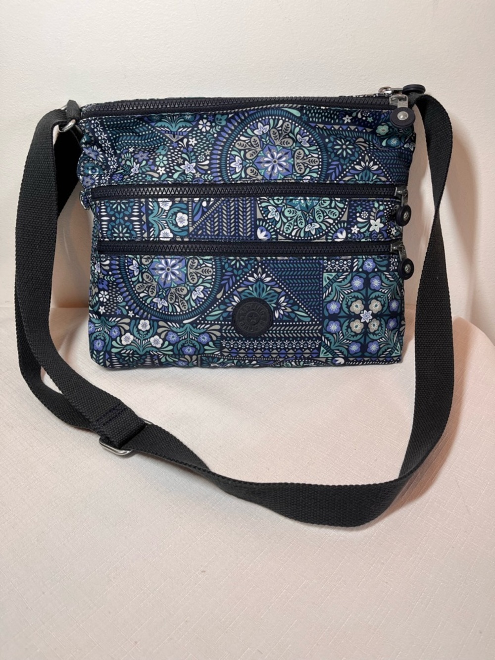 Kipling Navy & Teal Alvar" Crossbody Bag floral bohemian. Lightweight Summer